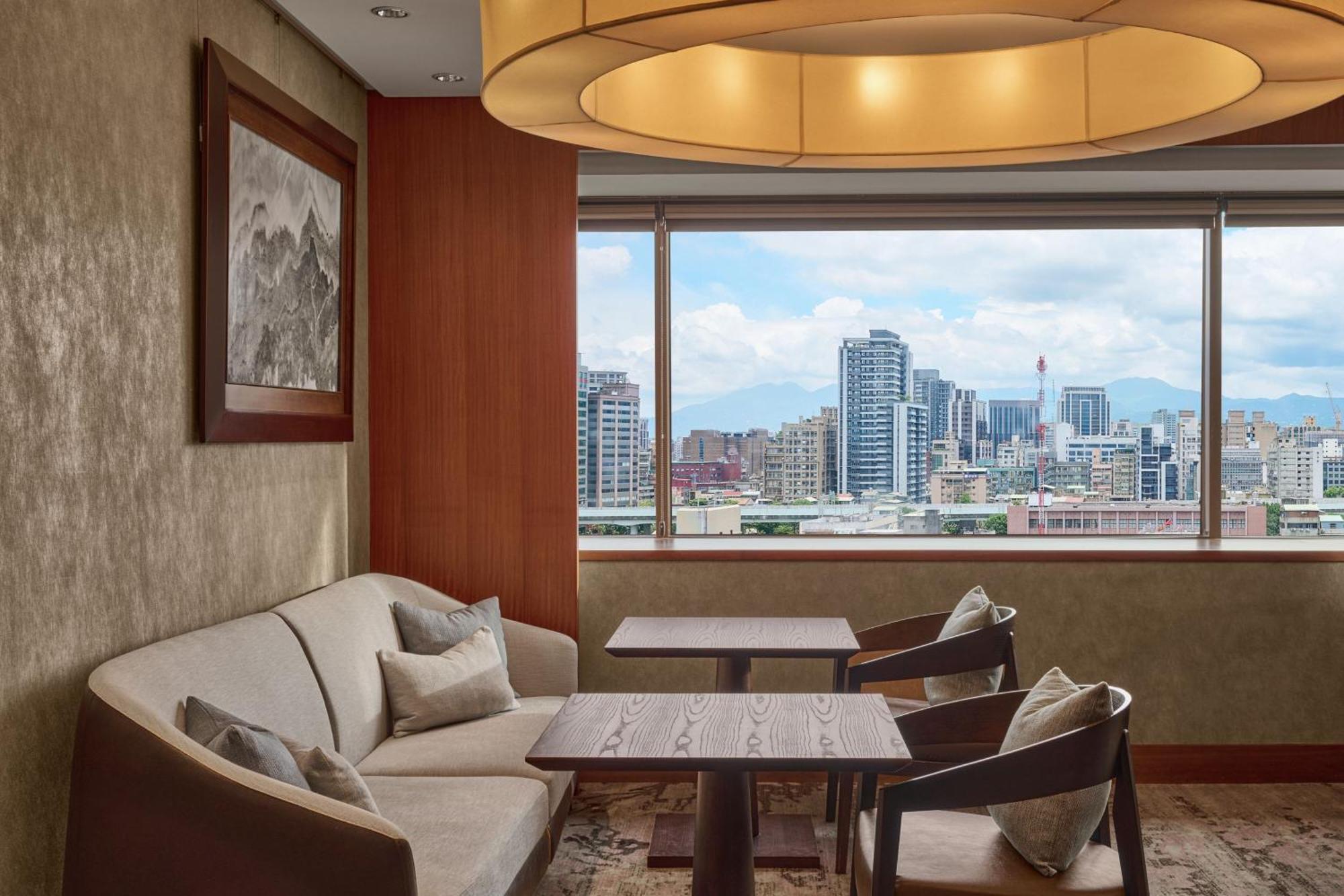 Sheraton Grand Taipei Hotel Buitenkant foto