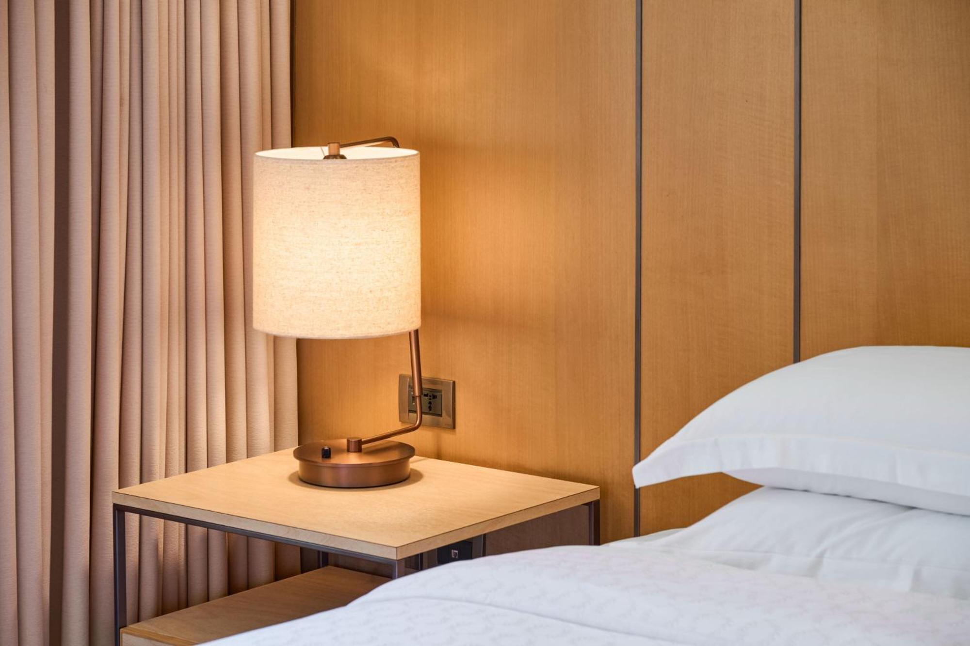 Sheraton Grand Taipei Hotel Buitenkant foto